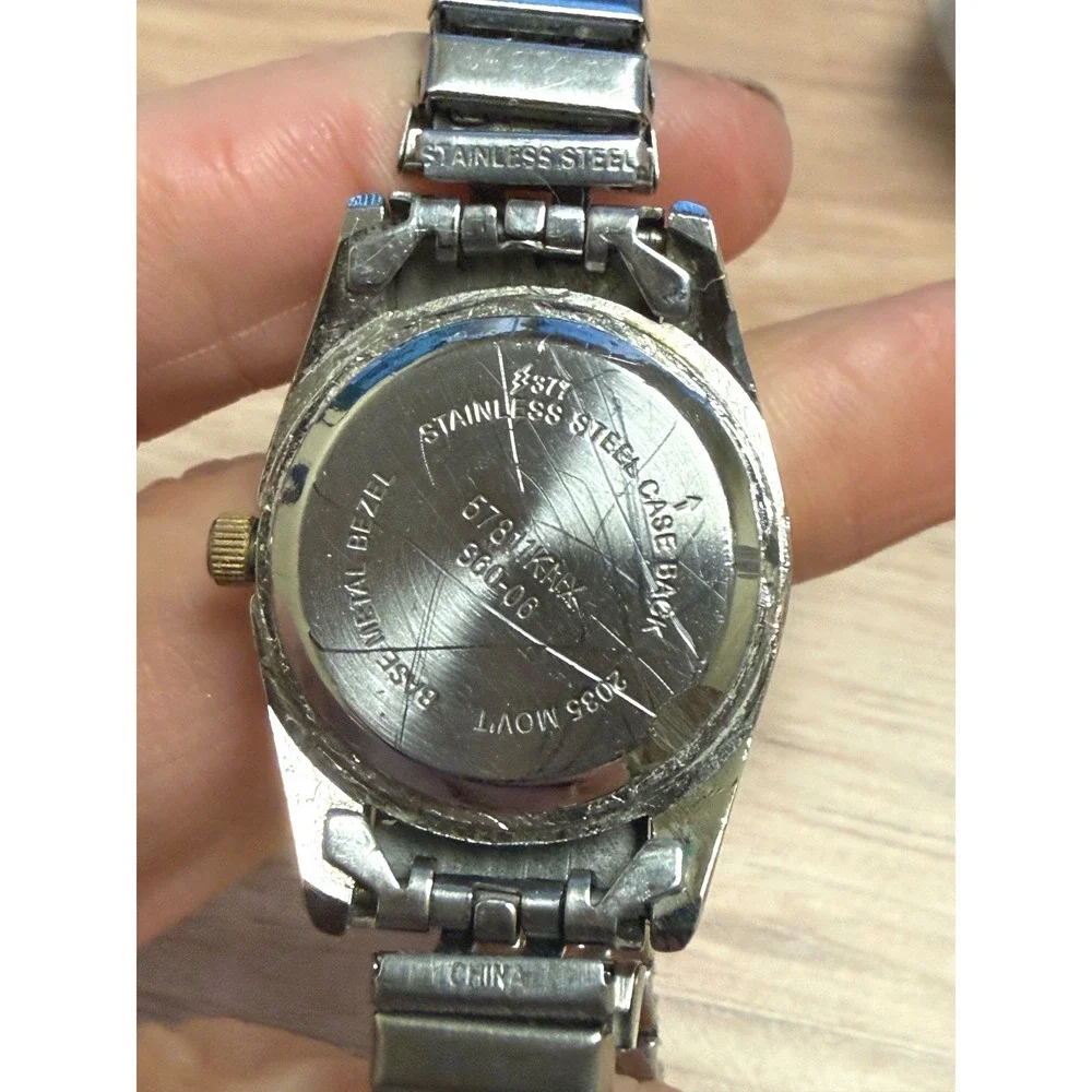 Women's‎ Stainless Steel Quartz Watch  Silver Tone Working